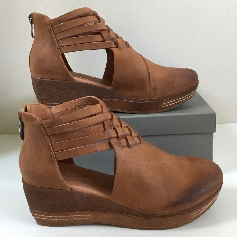 NIB Antelope Adassa Shoes for Sundance Catalog (7.5/8.5)